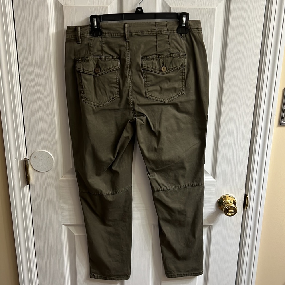 Pants - Picture 4 of 4